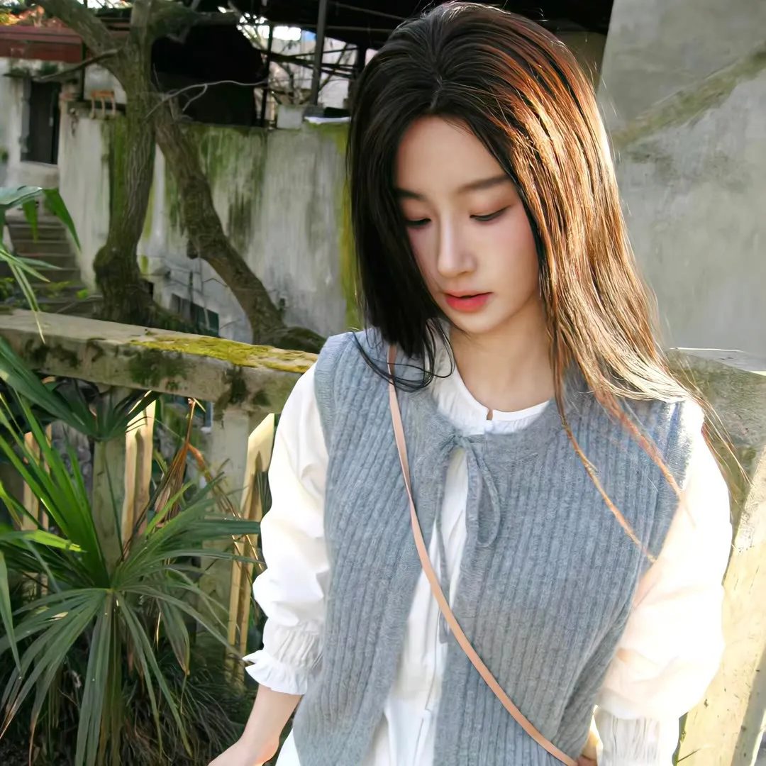 大小姐别撩了，我只想安静卧个底