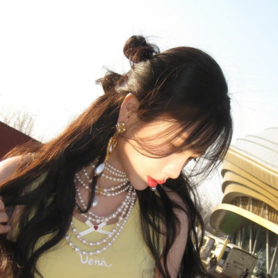 生娃当天夫人手撕影帝